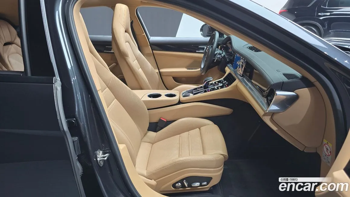 Porsche Panamera 2021 из KR, фото 10
