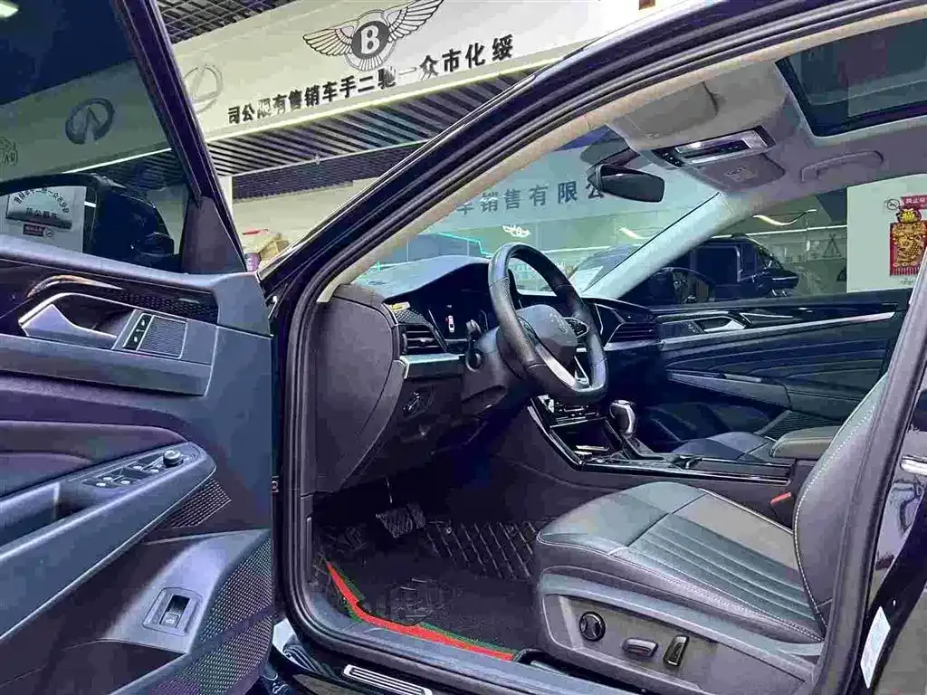 Volkswagen Passat — фото 3