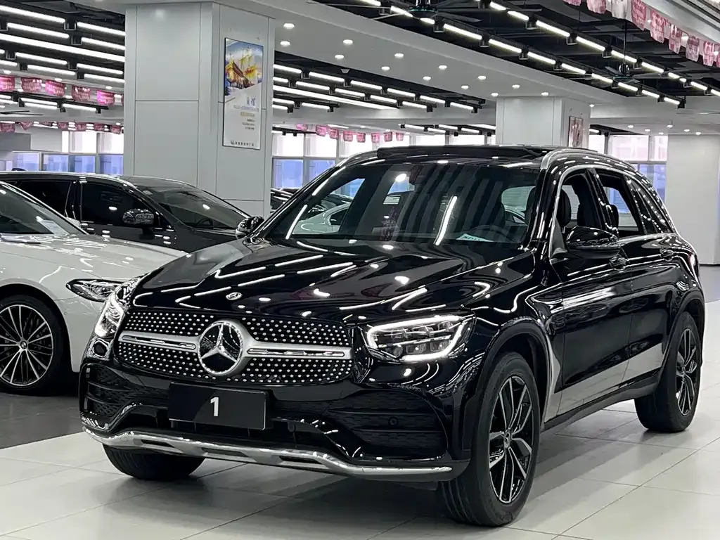 Mercedes-Benz GLC — фото 1