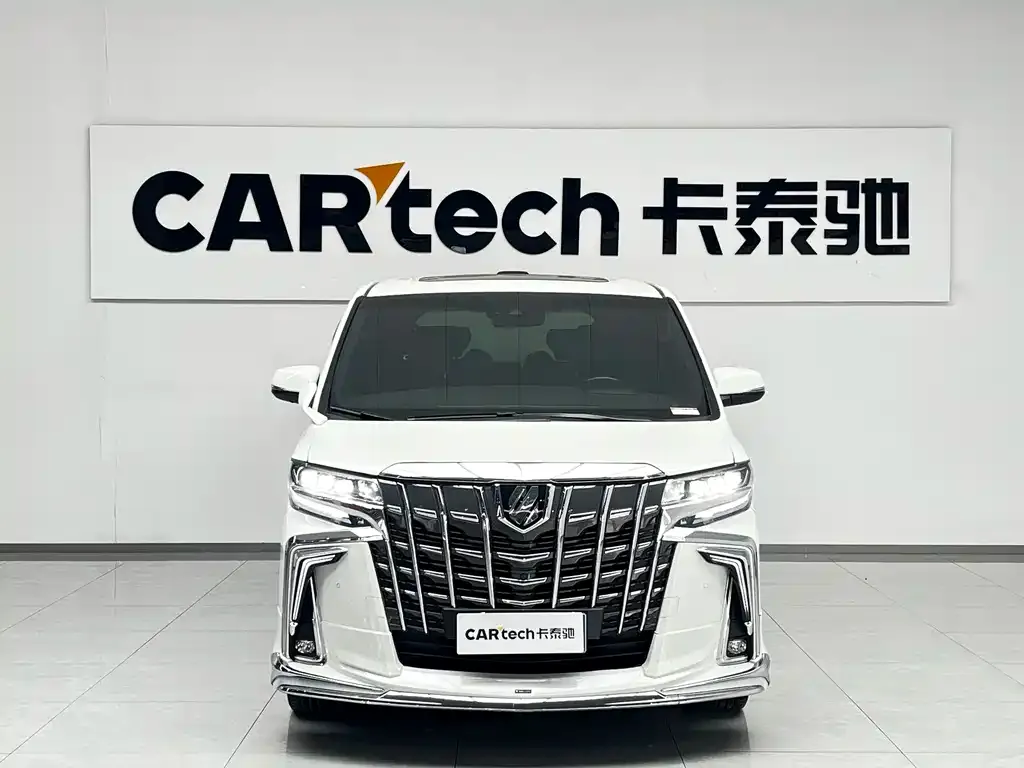 Toyota Vellfire — фото 3