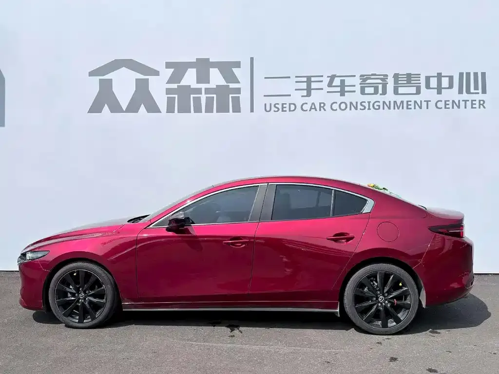 Mazda 3 Axela — фото 4