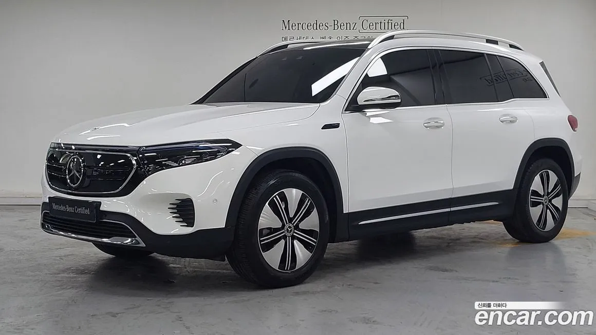 Mercedes-Benz EQB
