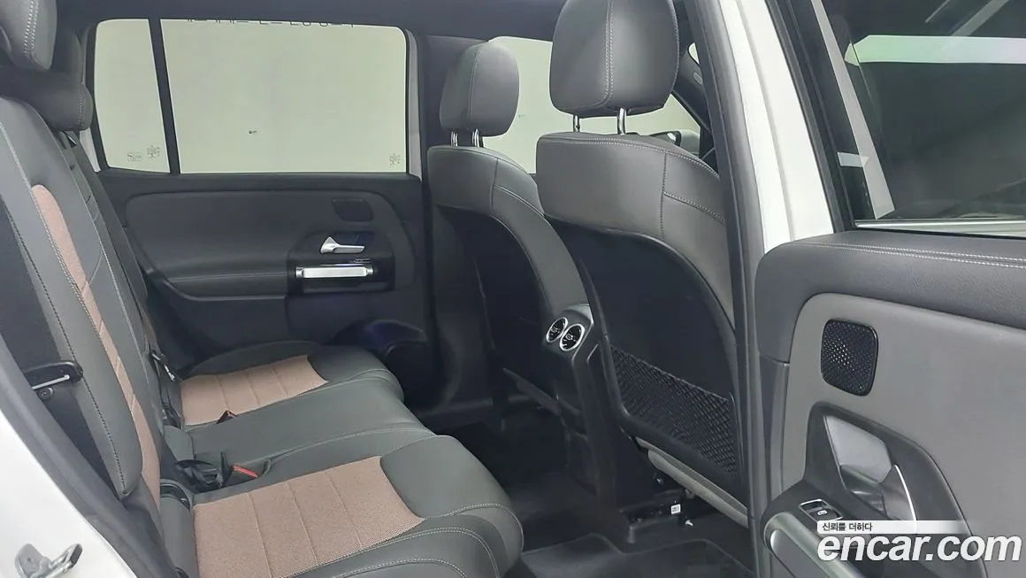 Mercedes-Benz EQB 2023 из KR, фото 2