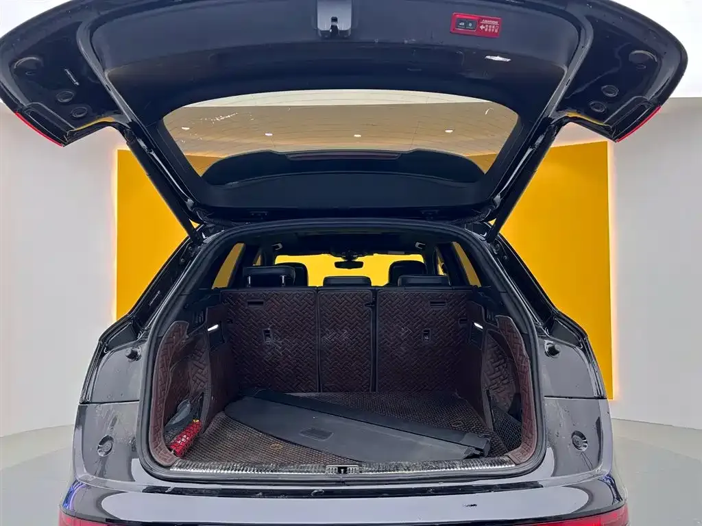 Audi Q5L 2023 из CN, фото 6