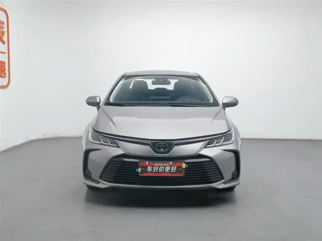 Toyota Corolla 2023 из CN, фото 3