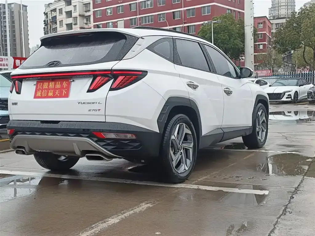 Hyundai Tucson — фото 10