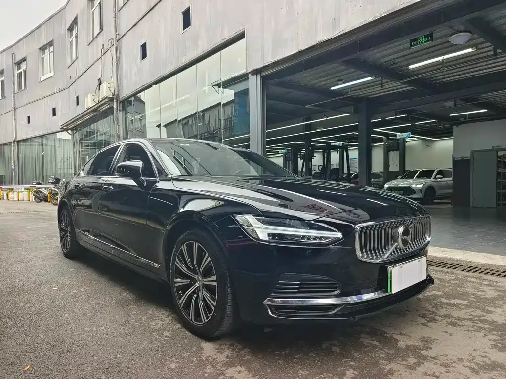 Volvo S90 PHEV — фото 10