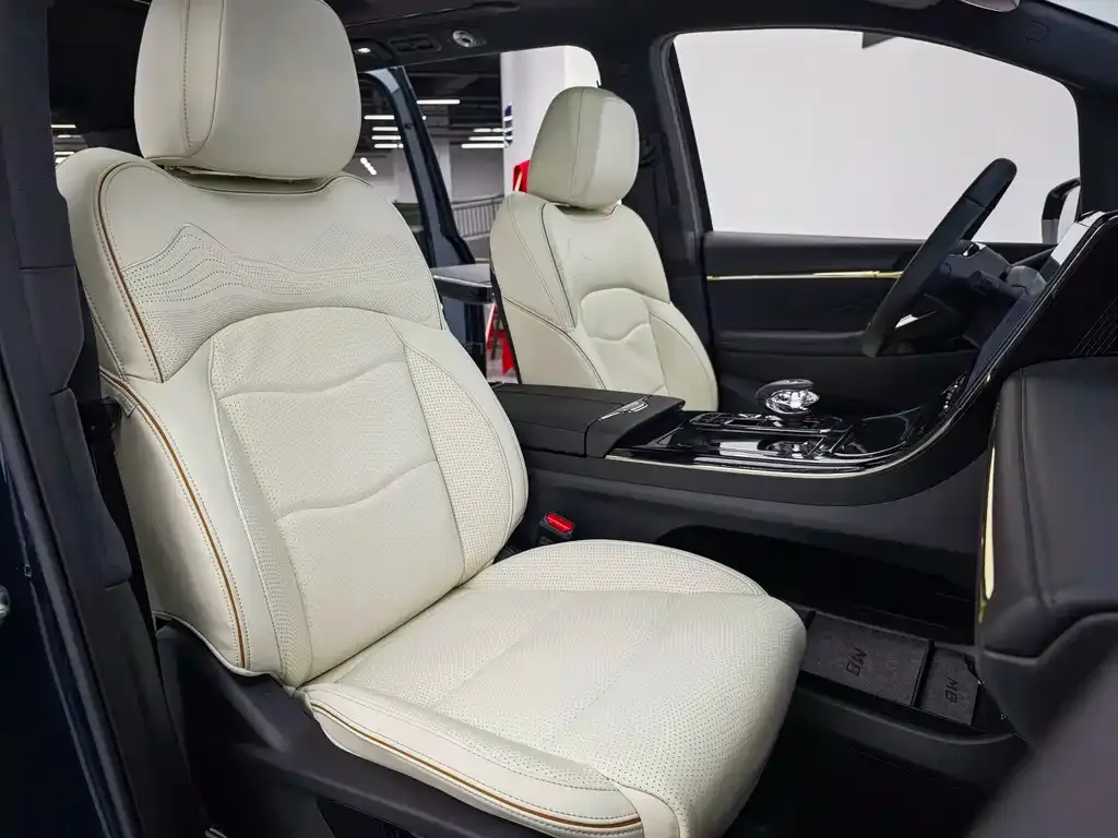 GAC Motor Trumpchi M8 — фото 2