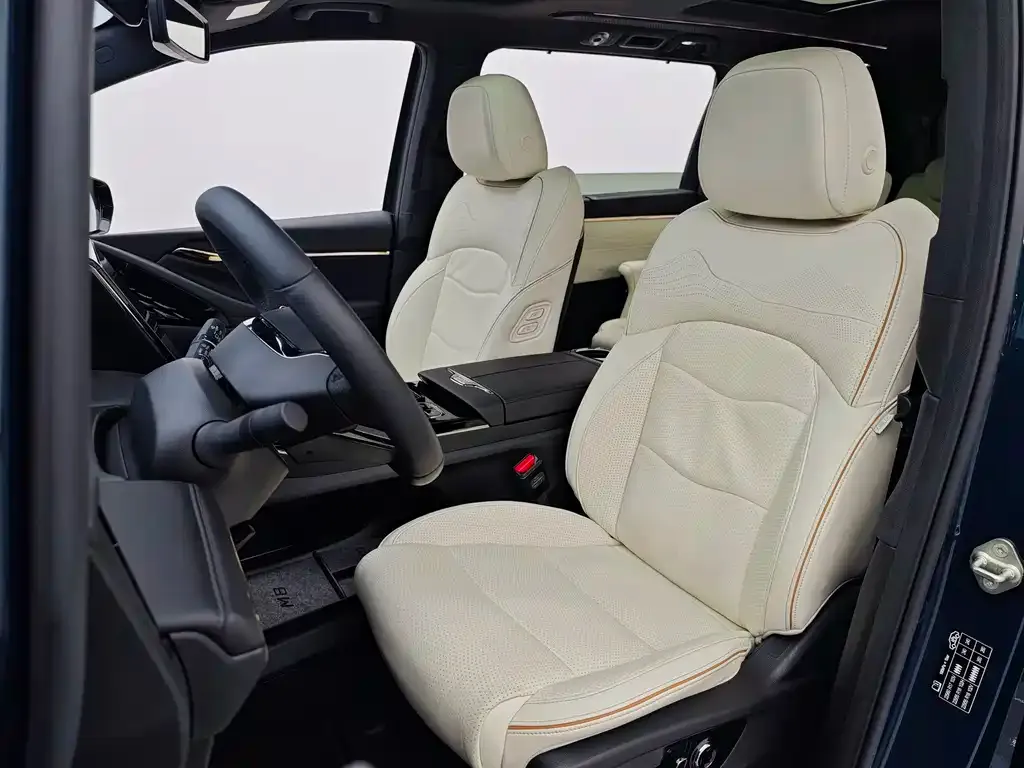 GAC Motor Trumpchi M8 — фото 7