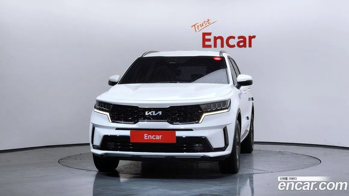 Kia Sorento — фото 5