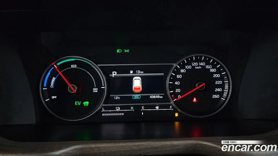 Kia Sorento — фото 6