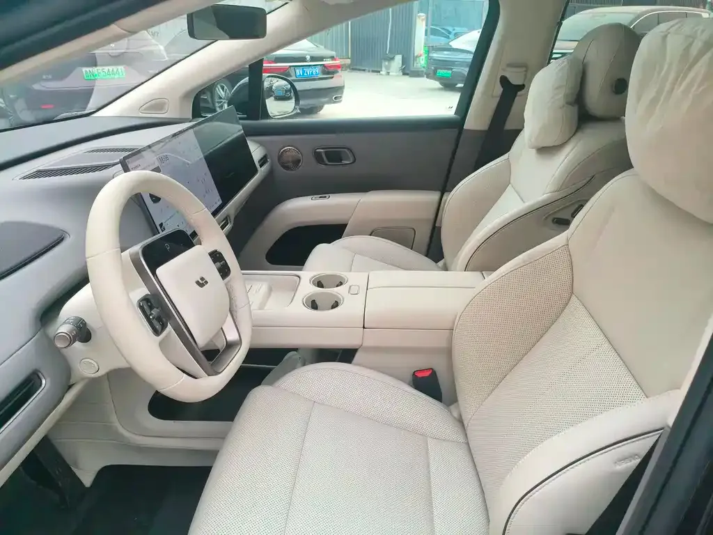 Li Auto i8 2025 из CN, фото 4