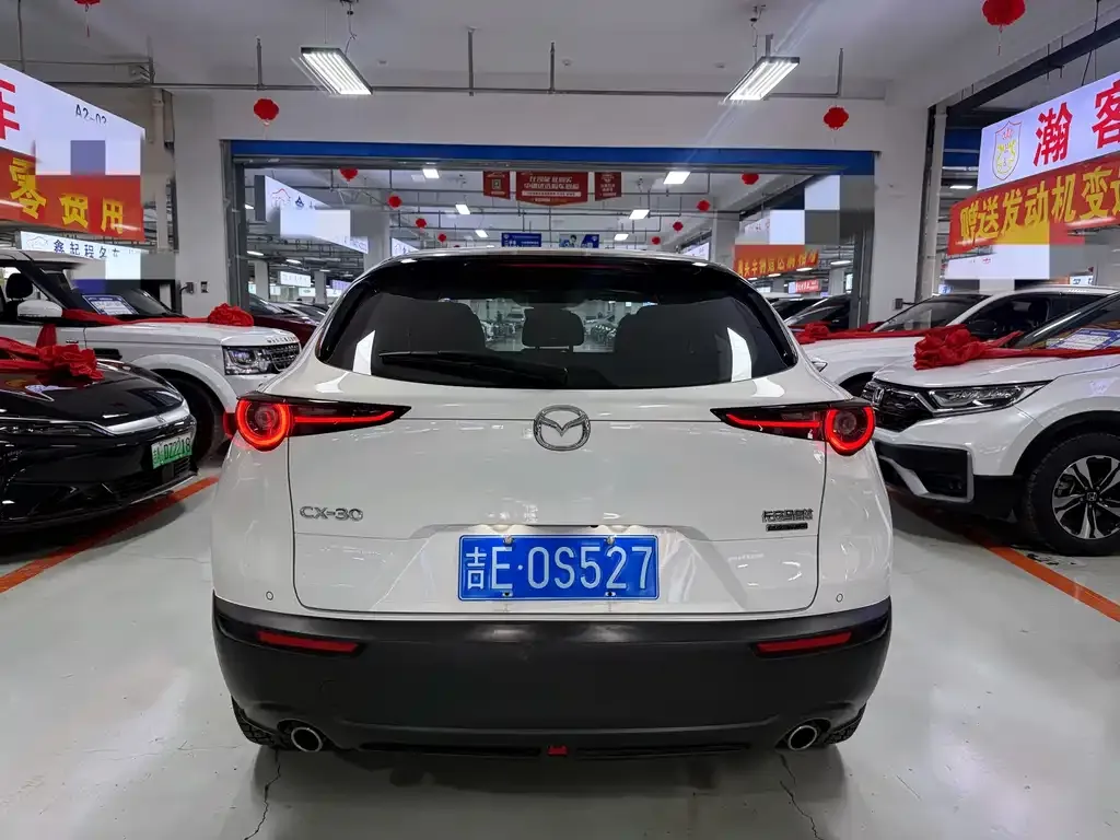 Mazda CX-30 — фото 4
