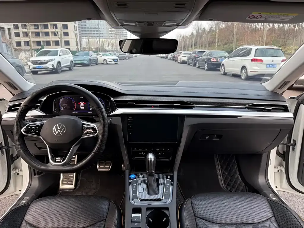 Volkswagen CC 2022 из CN, фото 9