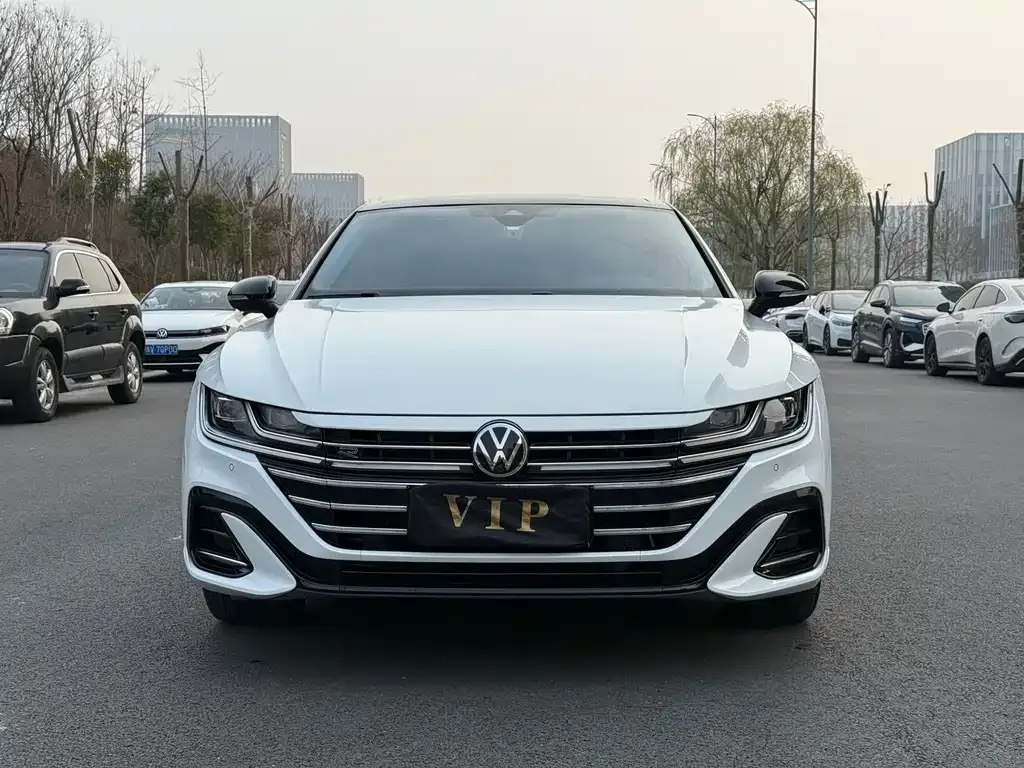 Volkswagen CC 2022 из CN, фото 2