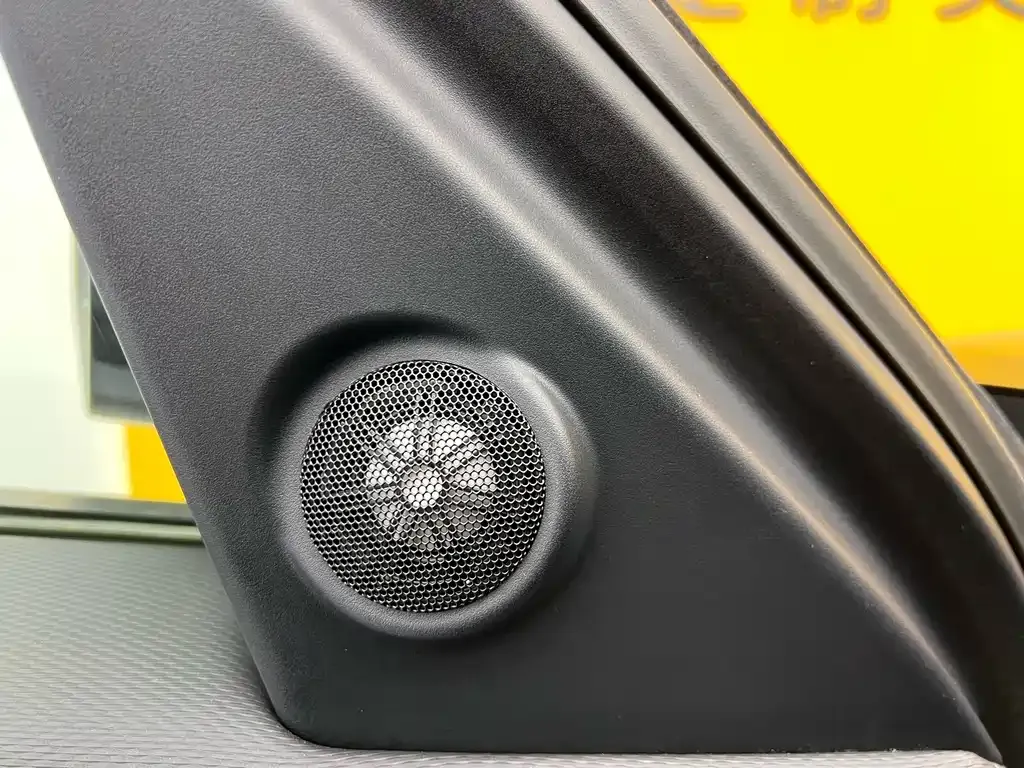 Land Rover Discovery 2021 из CN, фото 4
