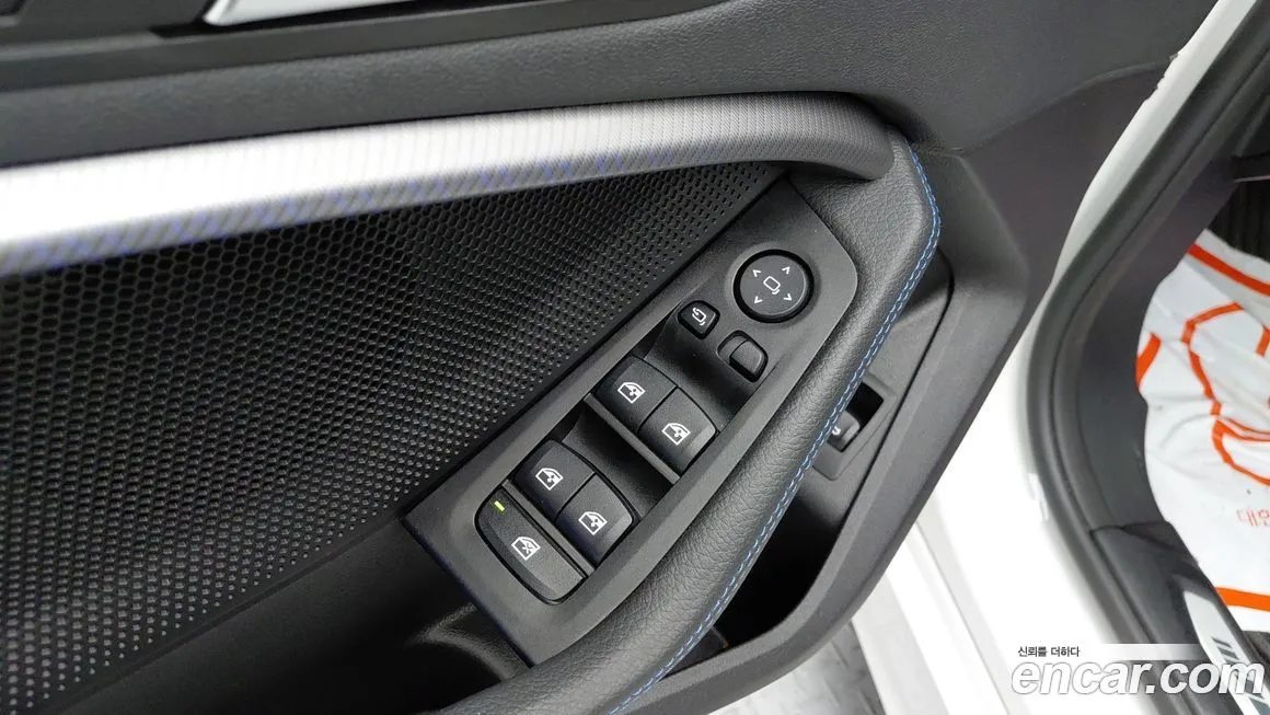 BMW 1-Series 2023 из KR, фото 8