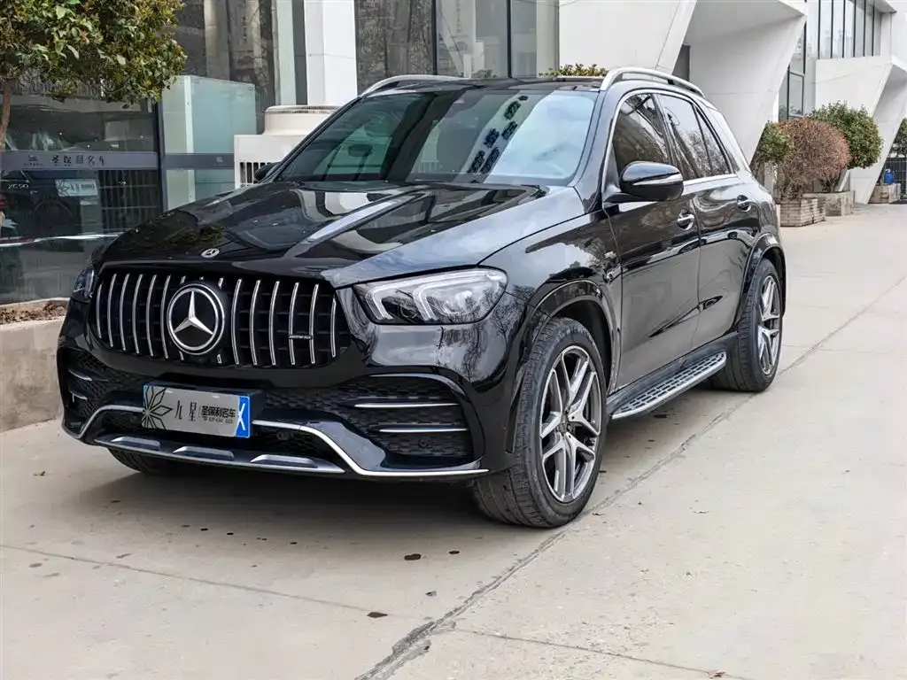 Mercedes-Benz GLE AMG — фото 1