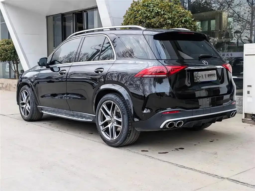 Mercedes-Benz GLE AMG — фото 9