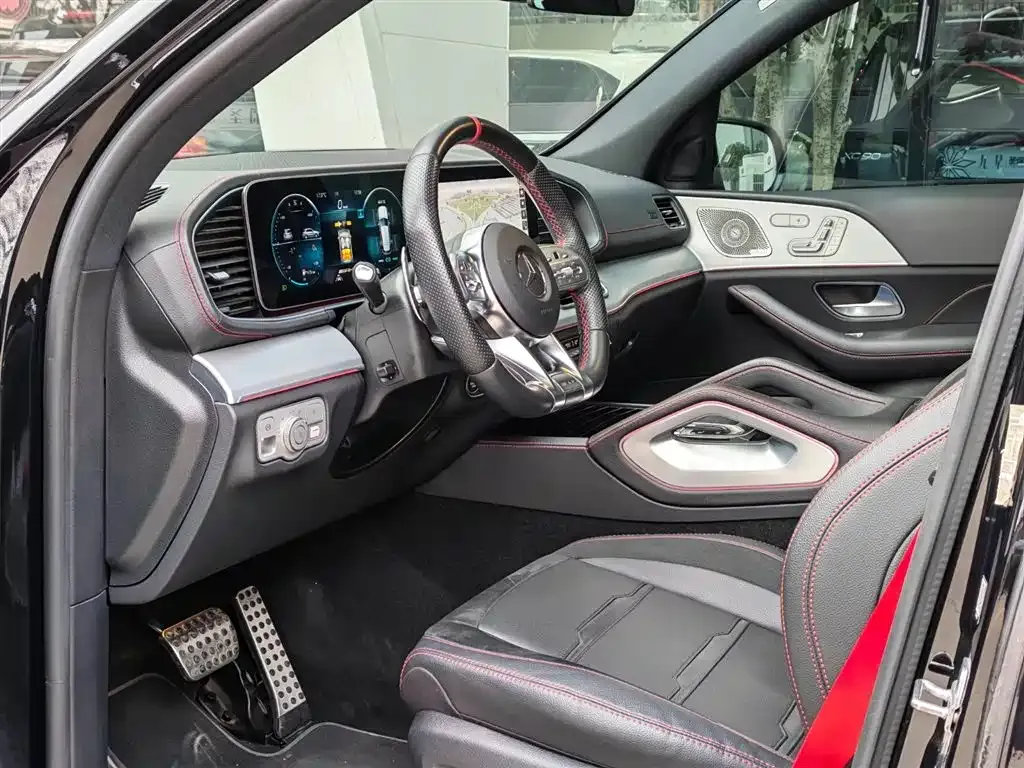 Mercedes-Benz GLE AMG — фото 8