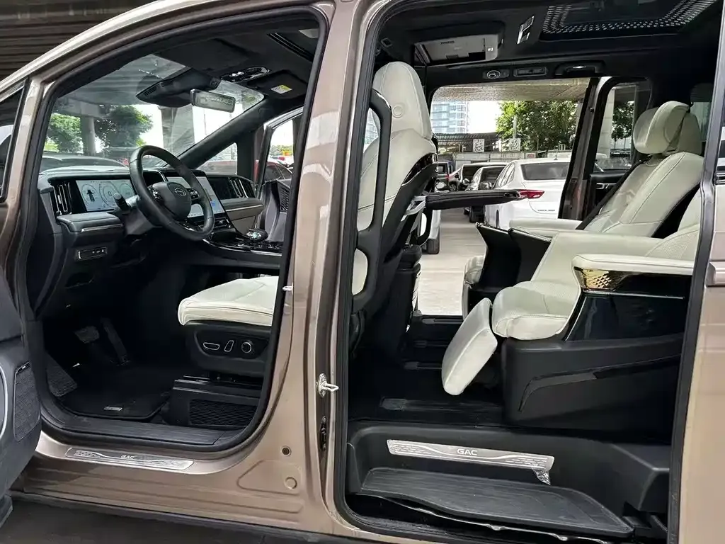 GAC Motor Trumpchi E9 — фото 3