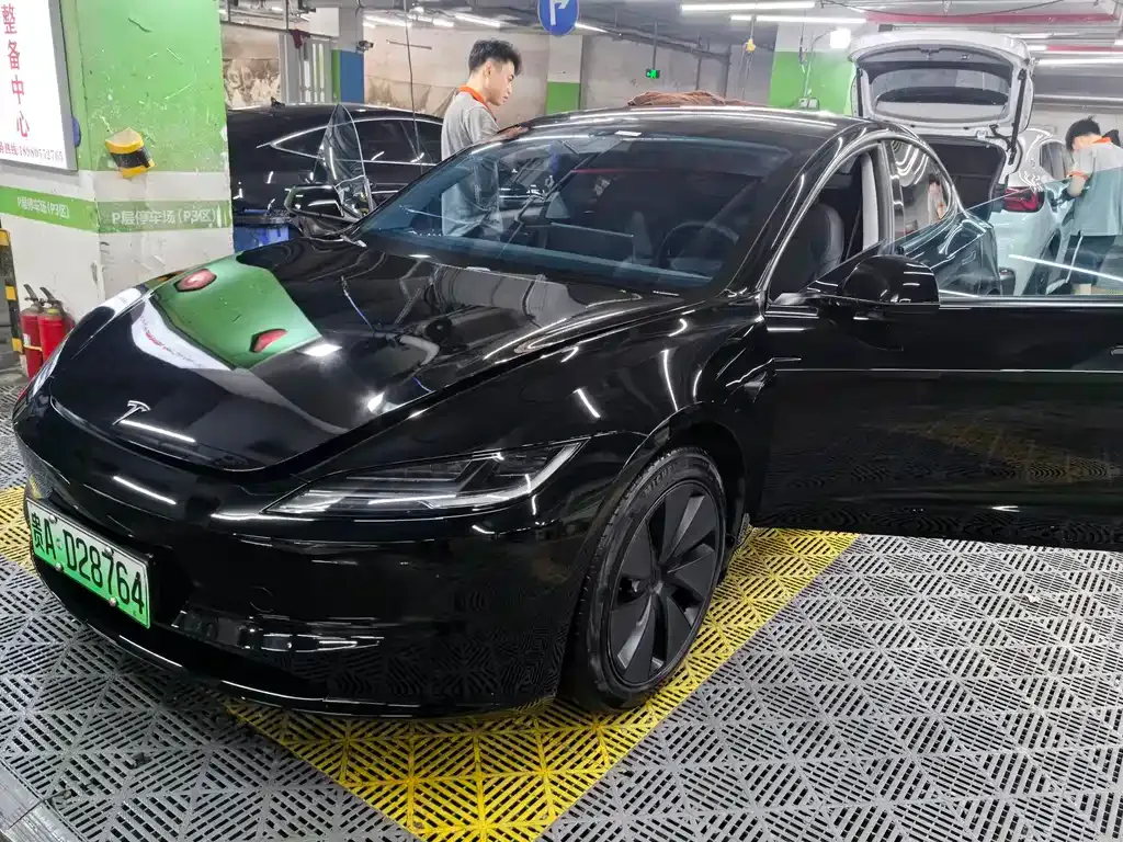 Tesla Model 3 2023 из CN, фото 1
