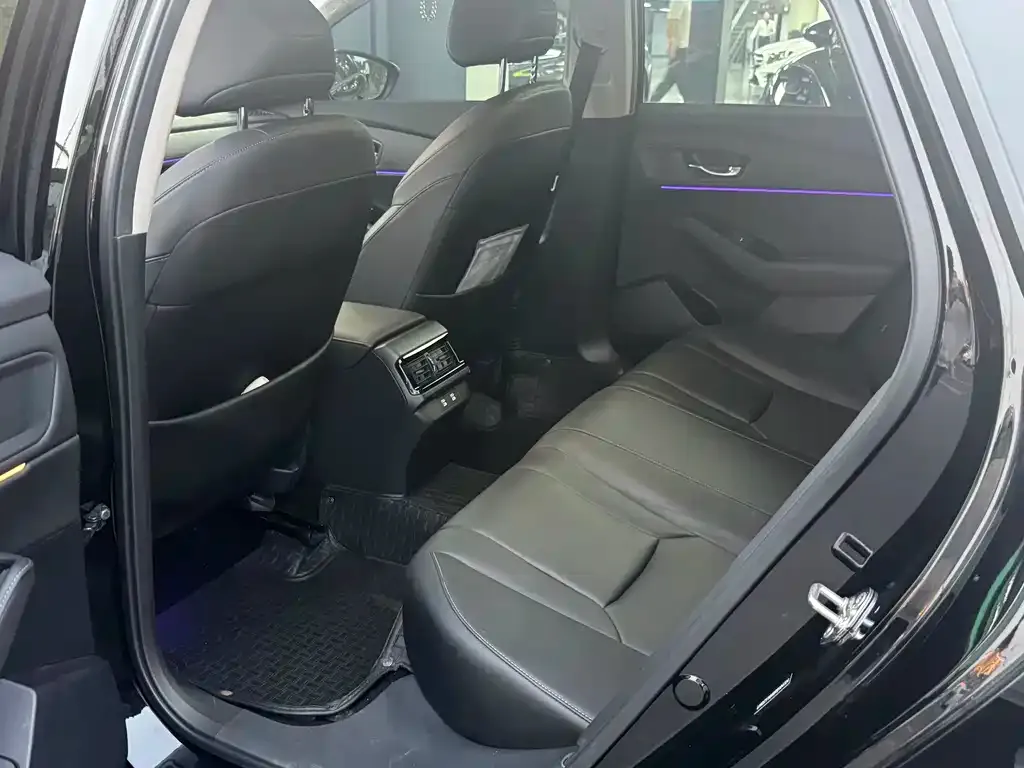 Honda Accord — фото 4