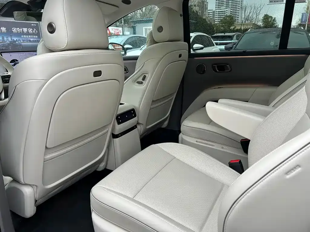 Li Auto i8 2025 из CN, фото 6