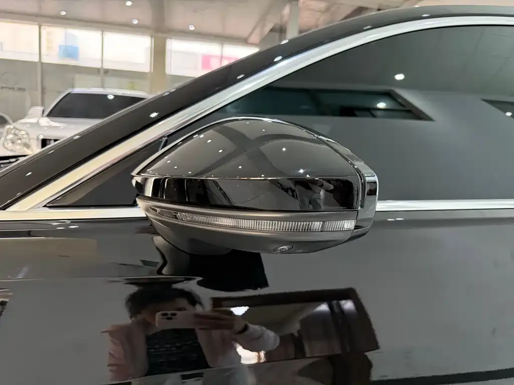 Audi A6L 2024 из CN, фото 2