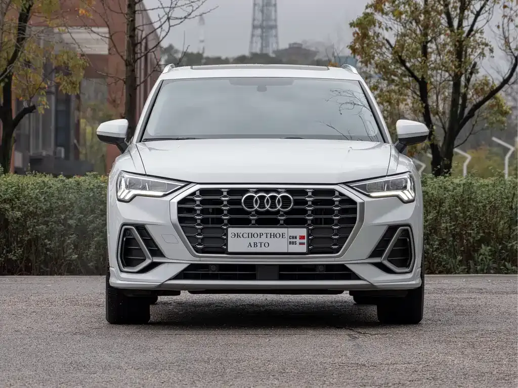 Audi Q3 — фото 10
