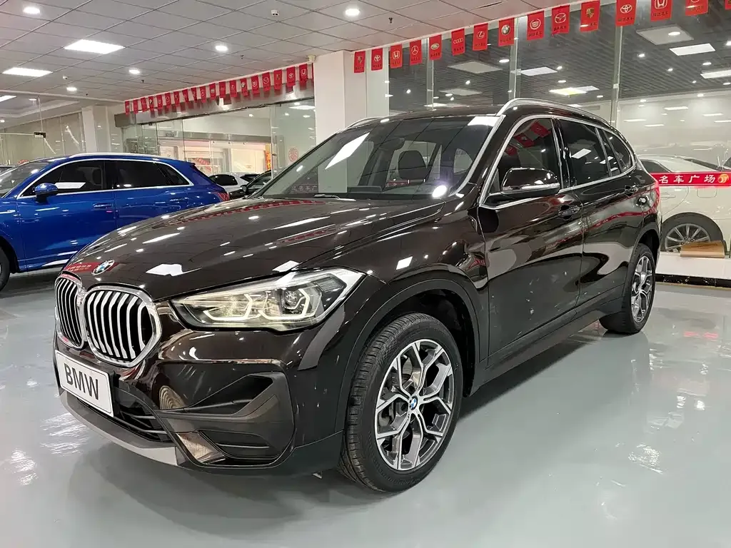 BMW X1 2021 из CN, фото 1