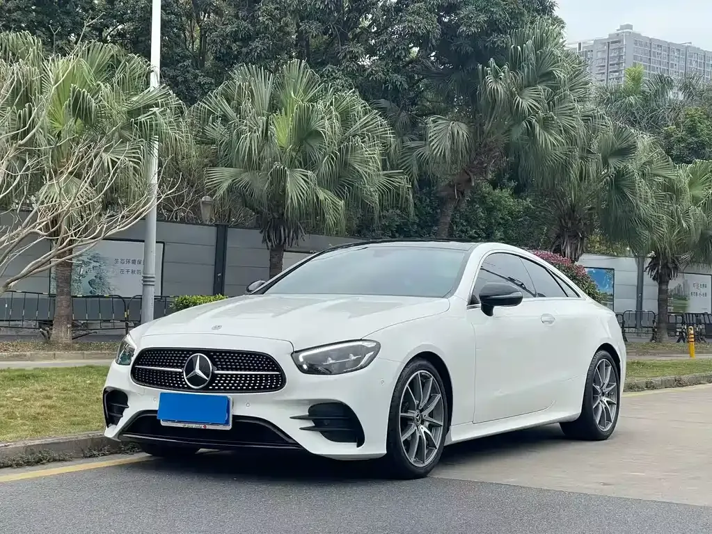 Mercedes-Benz E-Class (Import) — фото 1