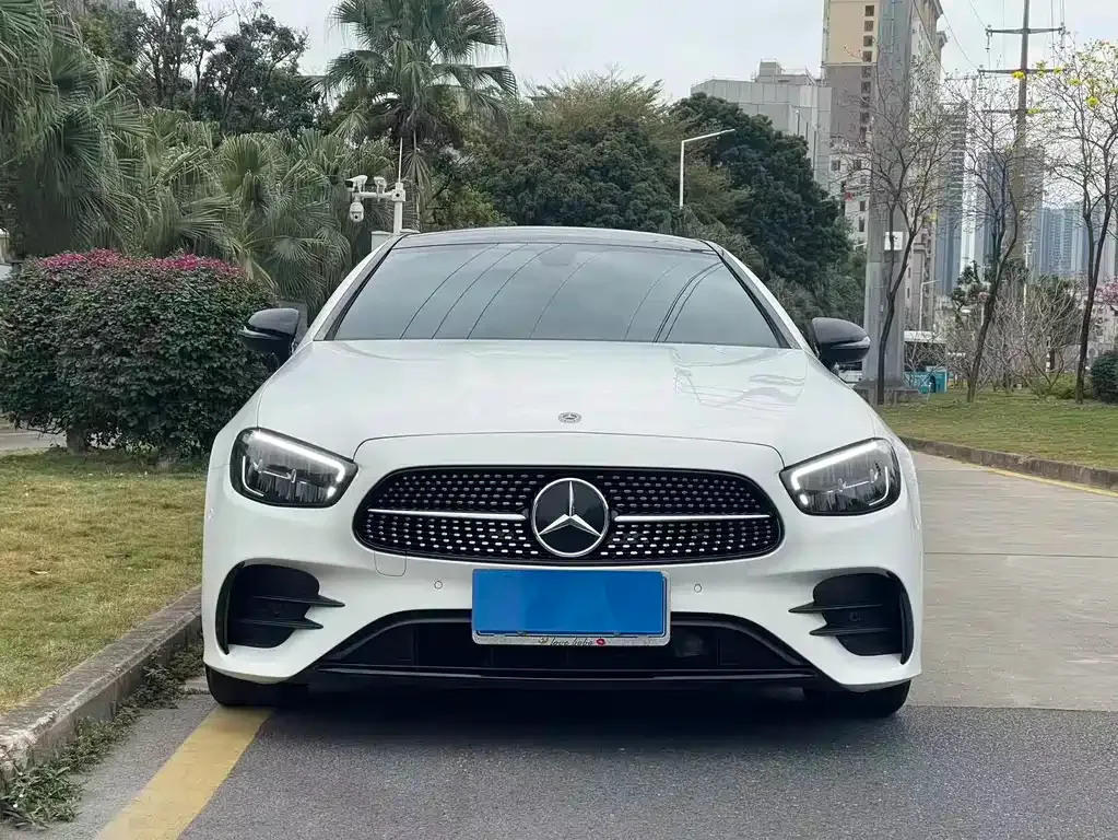 Mercedes-Benz E-Class (Import) — фото 9
