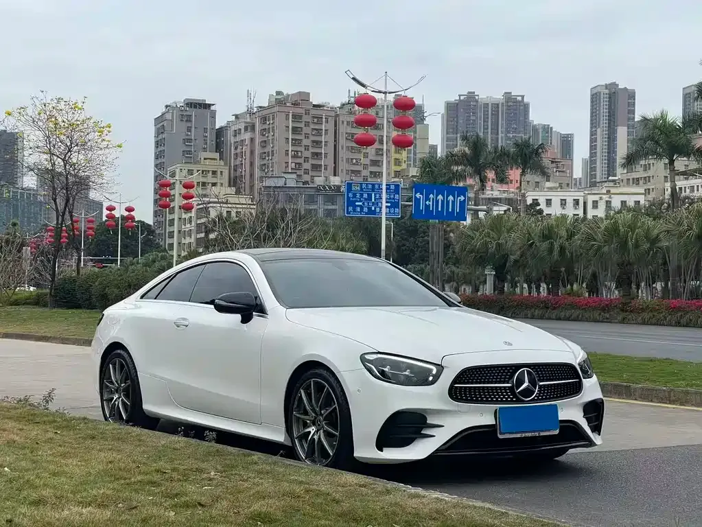 Mercedes-Benz E-Class (Import) — фото 7