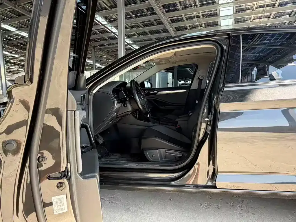Volkswagen Sagitar 2021 из CN, фото 8