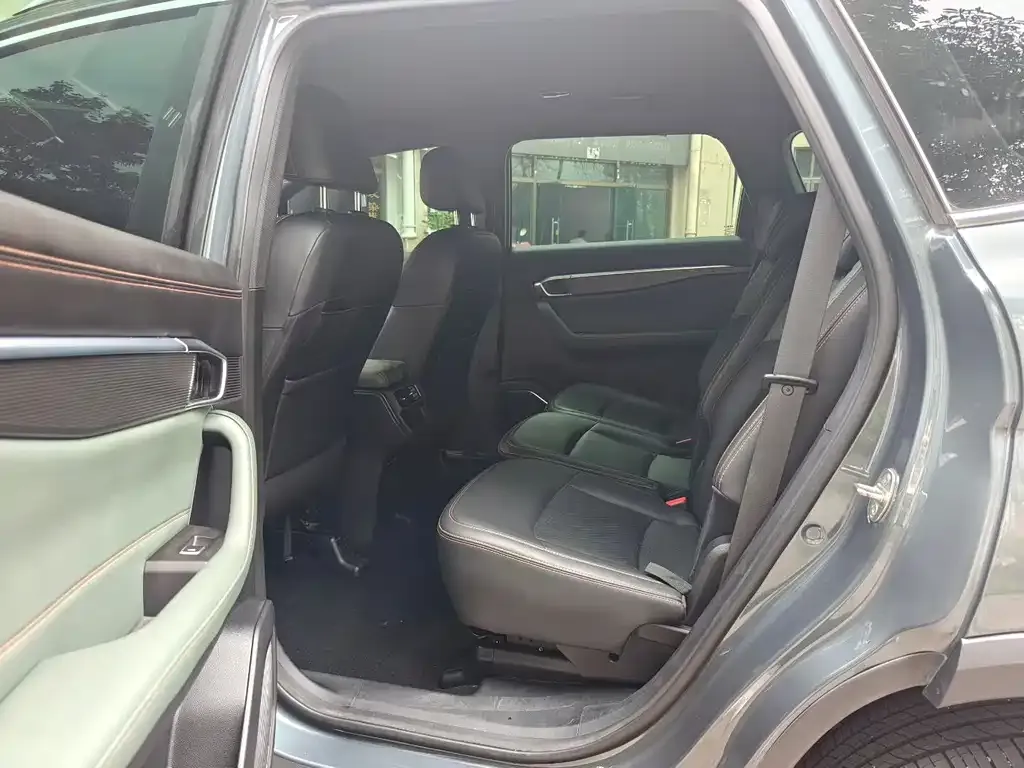 Geely Haoyue L 2023 из CN, фото 2