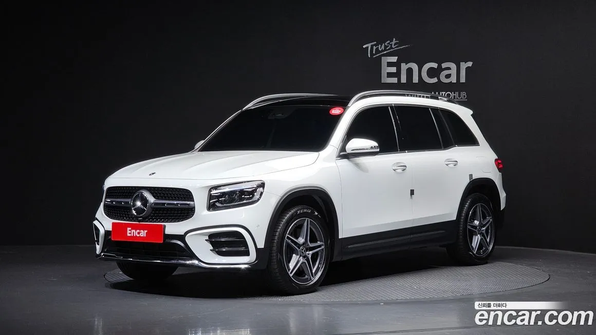 Mercedes-Benz GLB-Class — фото 1