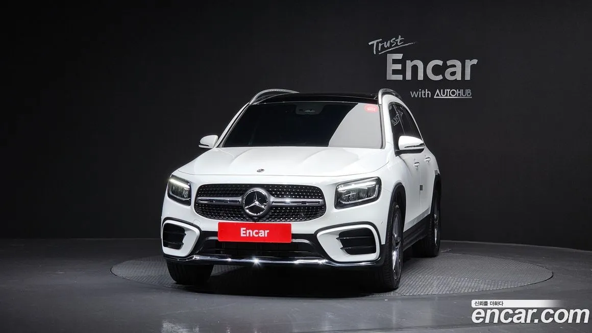 Mercedes-Benz GLB-Class — фото 9