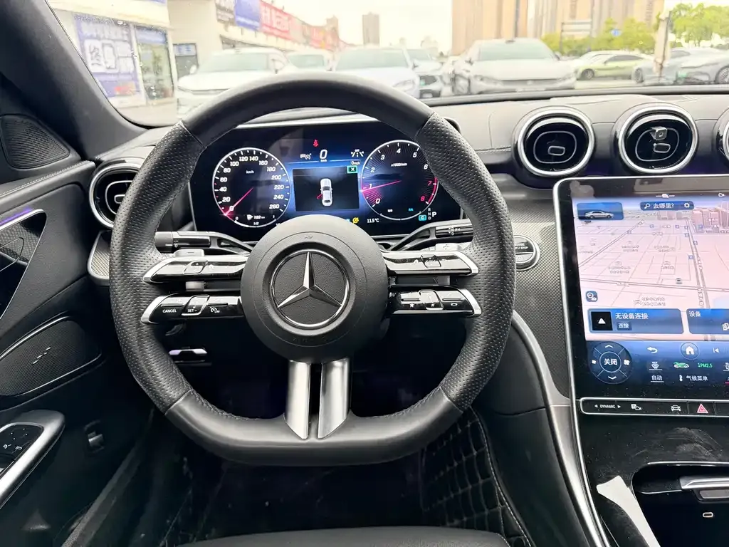 Mercedes-Benz C-Class — фото 10