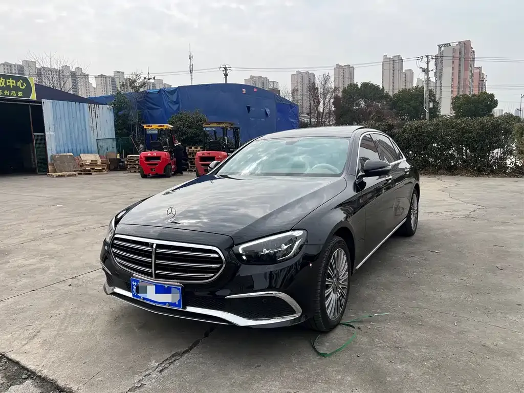 Mercedes-Benz E-Class 2022 из CN, фото 1