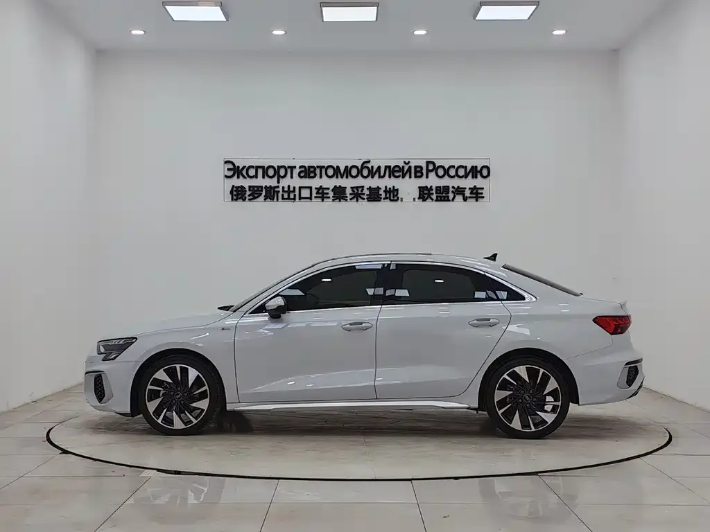 Audi A3 2022 из CN, фото 5
