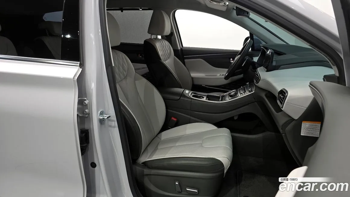Hyundai Santafe — фото 8