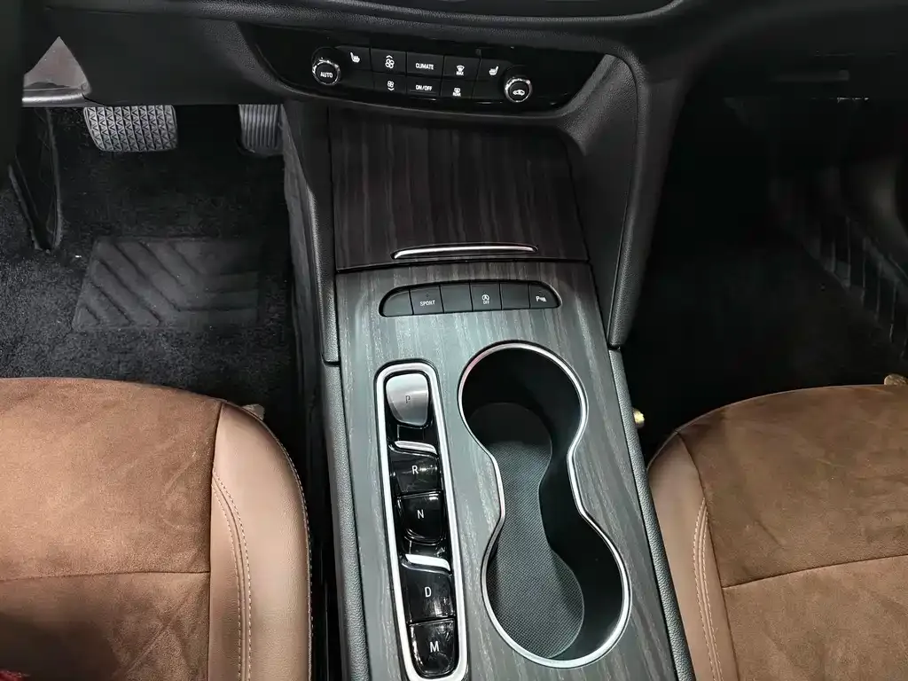 Buick Regal — фото 9