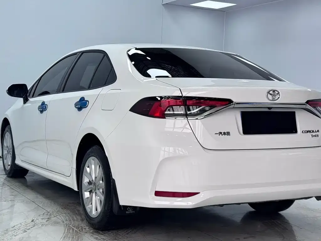 Toyota Corolla 2021 из CN, фото 5