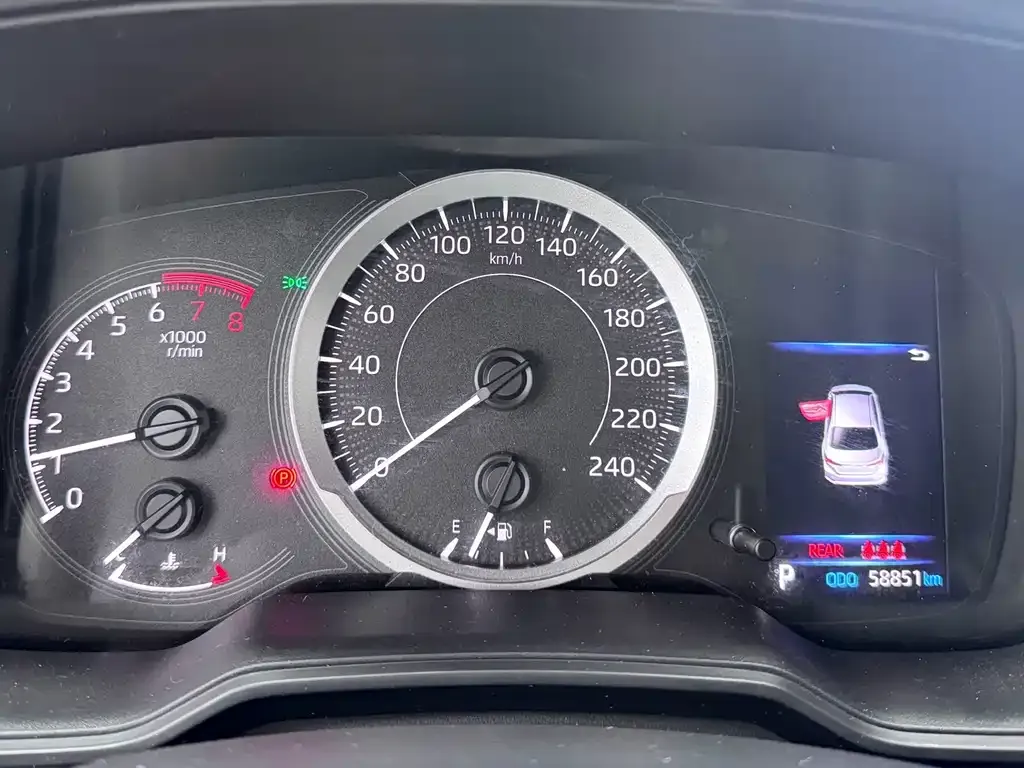 Toyota Corolla 2021 из CN, фото 8