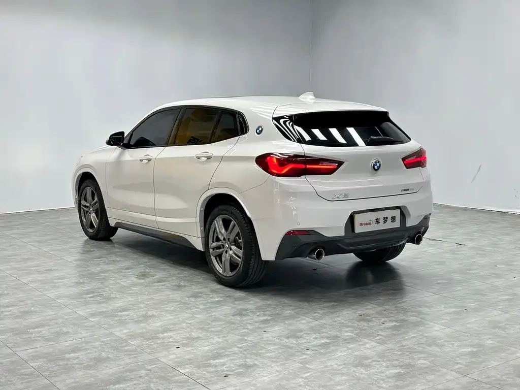 BMW X2 — фото 8