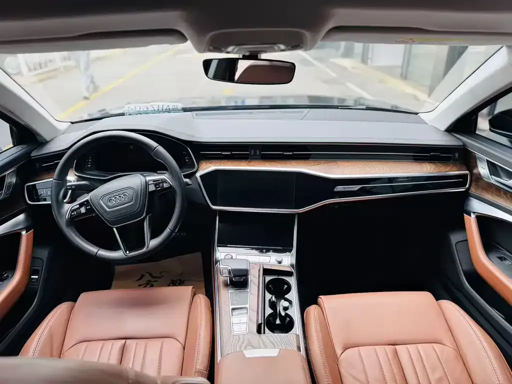 Audi A6L 2023 из CN, фото 5