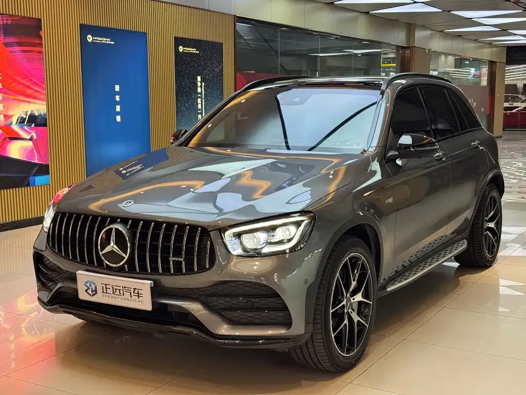 Mercedes-Benz GLC AMG — фото 1