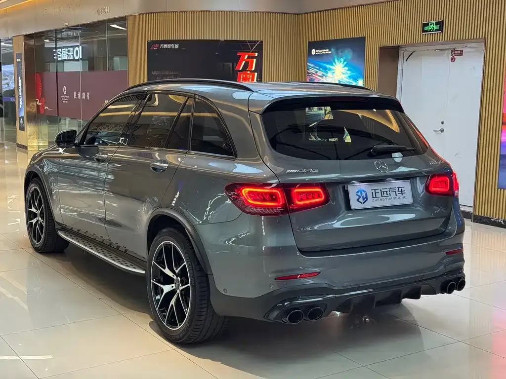 Mercedes-Benz GLC AMG — фото 2