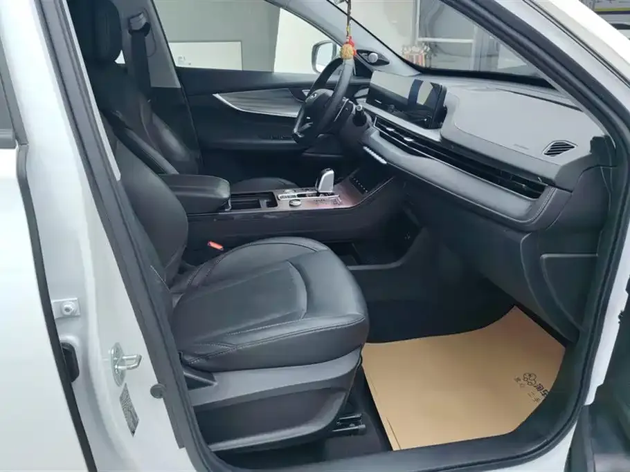 Chery Tiggo 8 PLUS — фото 8